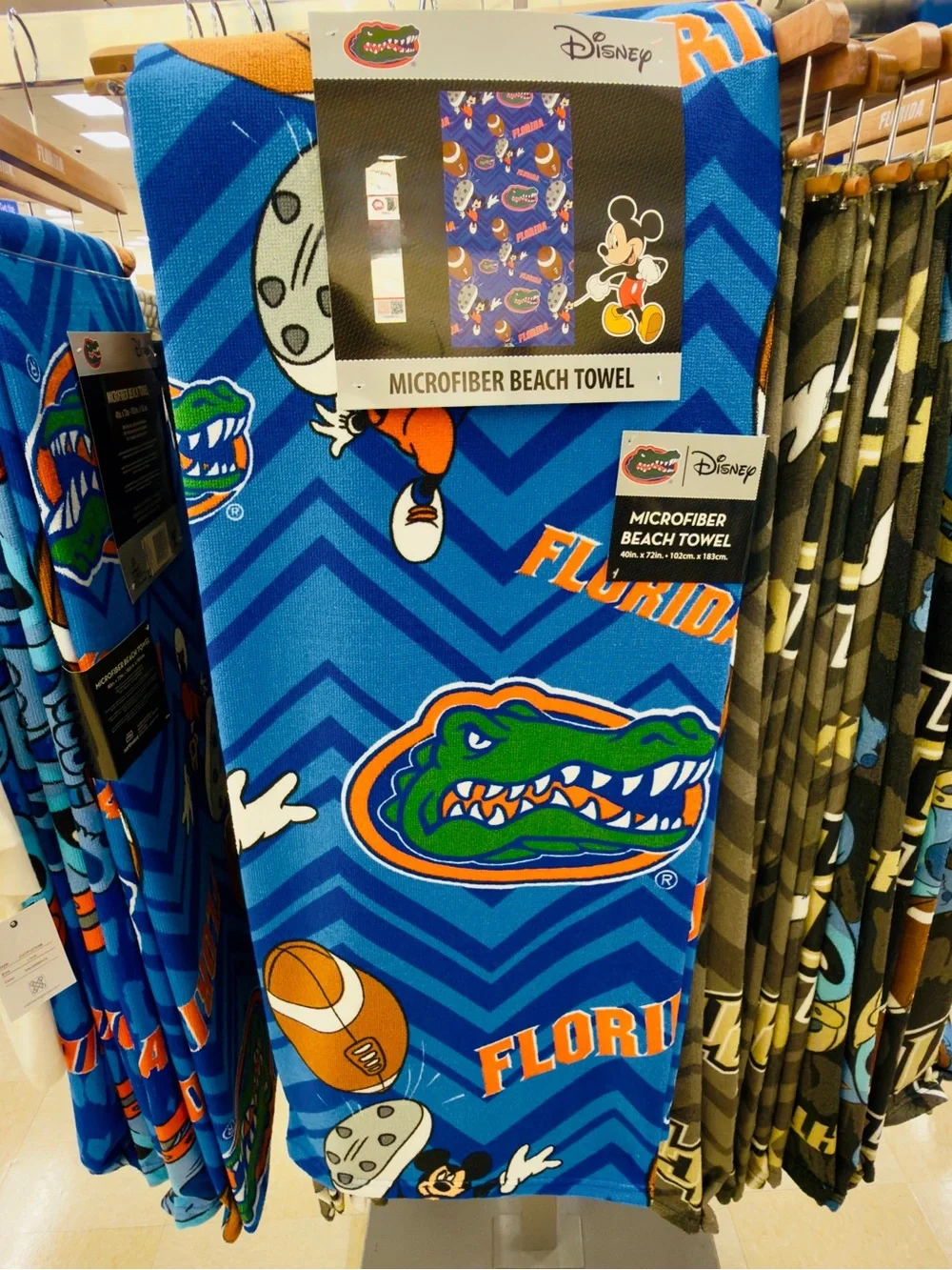 NEW Disney Blue Florida Gators Football Mickey Mouse Beach Towel